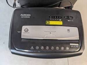lot 385 image: Aurora 12-Sheet Crosscut Paper and Credit Card Shredder with Pullout Basket