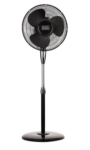lot 49 image: BLACKDECKER 16 Pedestal Fan with Remote