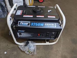 lot 384 image: Pulsar Products 3,250-watt Gasoline Powered Portable Generator