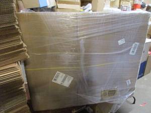 lot 55 image: Large HD Shipping Boxes