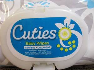 lot 126 image: Baby Wipes