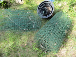 Garden Wire & Pots