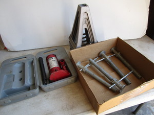 Bottle Jack, Jack Stands