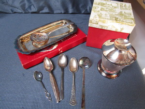 Server & Flatware