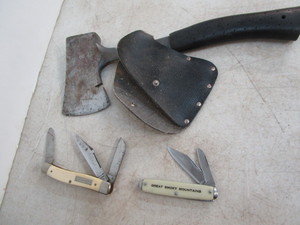 Hatchet, Pocket Knives