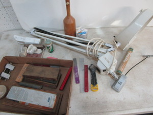 Worklight, Stones, Rouge