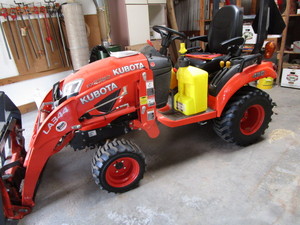 Kubota Compact Utility Tractor, Loader, Forks
