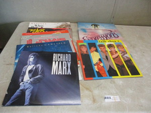 lot 15 image: Albums