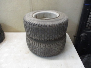 lot 25 image: Snapper Tires and Wheels 16x6.50-8