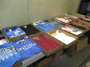 lot 35 image: Teenage Girls Clothes