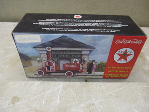 lot 103 image: 1919 GMC Tanker Truck Diecast Metal Bank