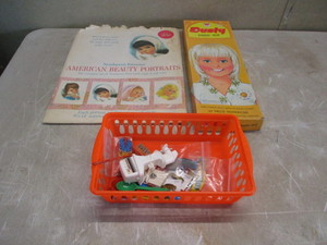lot 114 image: Lot of Antique Paper Dolls and Assorted Toys