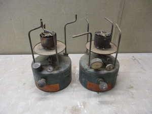lot 121 image: 2 Model 522 Cooking Stoves