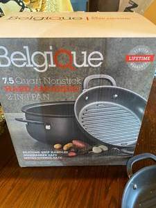 lot 14 image: Belgique 7.5 Qt Dutch oven with Gri...