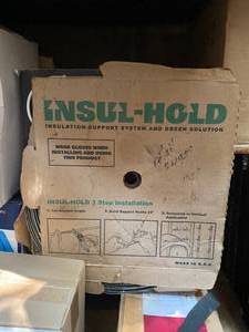 lot 24 image: Insul-hold brand new in box...