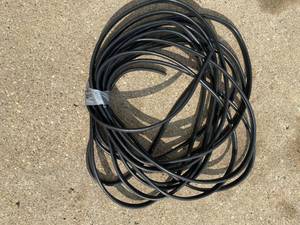 lot 34 image: Dual strand 6 guage 48 ft...