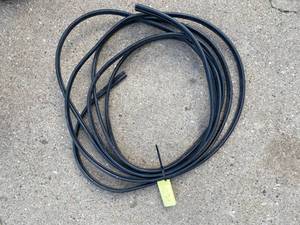 lot 36 image: 22 foot 6 guage dual strand wire us...