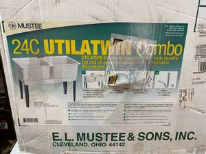lot 54 image: Utilatwin combo double laundy sink New