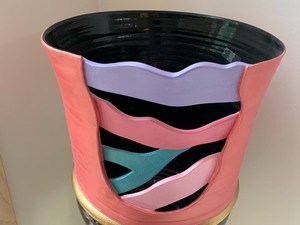 lot 24 image: Hand Crafted Contemporary Ceramic Vessel