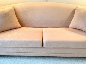 lot 45 image: Lovely Upholstered Sofa Sleeper
