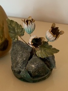 lot 52 image: Small Floral Sculpture by Frank Mosse