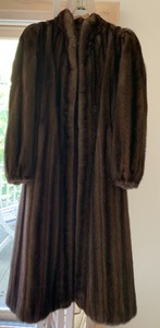 lot 87 image: Vintage Ladies Full Length Mink Coat