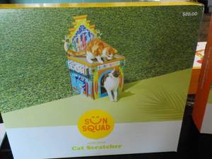 lot 81 image: Sun Squad Cat Scratcher...
