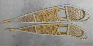 lot 119 image: Snow Shoes 52 Long...