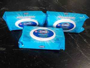 lot 146 image: 3 Clorox 75 ct pkgs Disinfecting Wi...