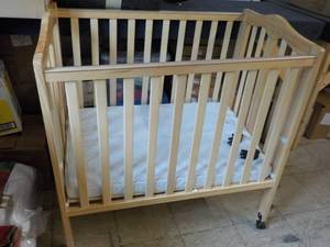 lot 151 image: Foldable Small Crib 39 x 25 x 39, ...