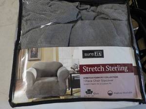 lot 190 image: Sure Fit 1 Pc Chair Slipcover...