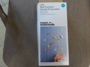 lot 230 image: Room Essentials Curtain LED String ...