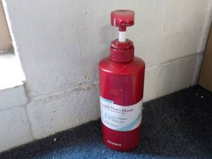 lot 244 image: Old Spice Gentlemans Blend Body an...