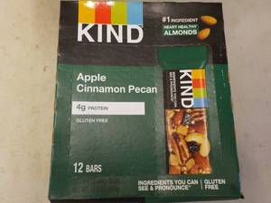 lot 333 image: Box of 12 KIND Apple Cinnamon Pecan...
