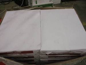 lot 7 image: Copy Paper - 4000 count...