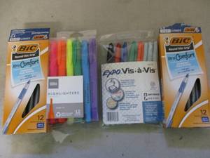 lot 33 image: Misc. OfficeSchool Supplies- see a...
