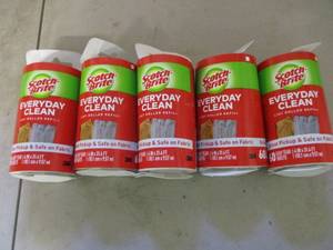 lot 70 image: 5 Scotch Brite Lint Roller Refills...