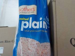 lot 399 image: 4 Cases Quaker Rice Cakes past bes...