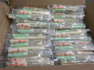lot 442 image: 10.5 lb. Box Frozen Land O Lakes St...