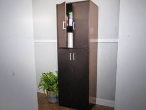 lot 52 image: payton 4 door kitchen pantry open b...