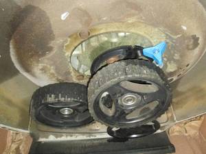 lot 58 image: 21 inch pulsar lawnmower untested u...