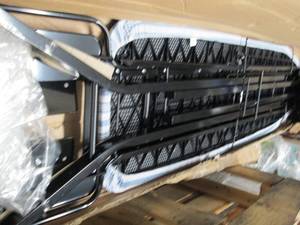 lot 60 image: adjustable deluxe ironing board ope...