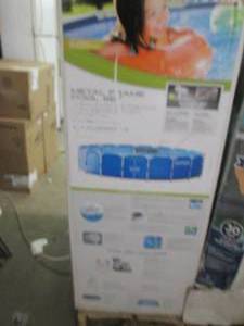 lot 61 image: intex metal frame pool set 18 foot ...