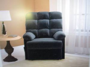 lot 86 image: wall hugger recliner open box ...