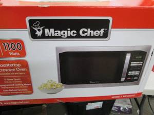 lot 96 image: magic chef 1.1 cuft counter top mic...
