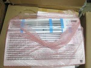 lot 104 image: lg room airconditioner doesnt ever ...