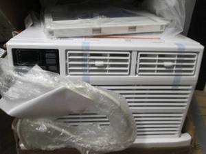 lot 159 image: wirlpool 8,000 btu window air condi...