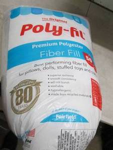 lot 199 image: 3lbs of poly fill open box ...