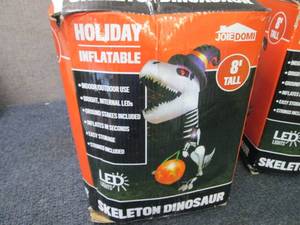 lot 84 image: Joiedomi 8 ft Skeleton Dinosaur Hol...