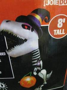 lot 86 image: Joiedomi 8 ft Skeleton Dinosaur Hol...